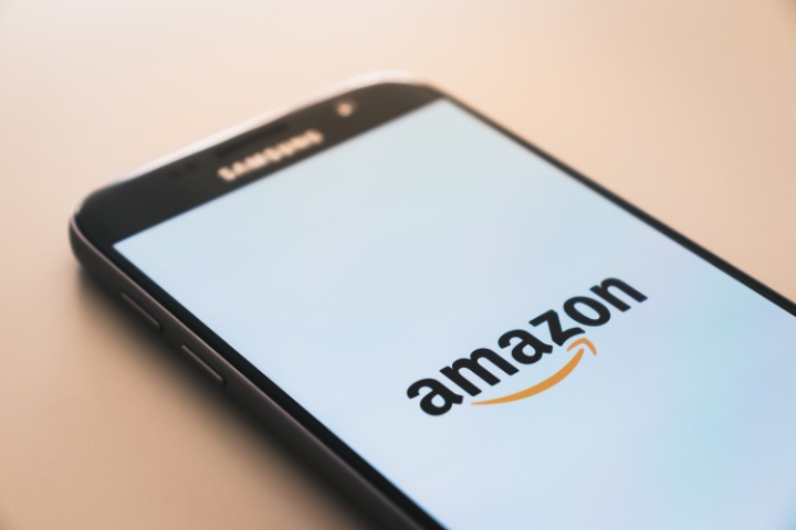 Amazon Logo Phone 09.28.23 Unsplash