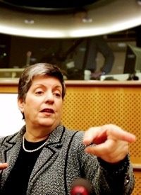 Al-Qaeda a Threat in U.S. Says Napolitano