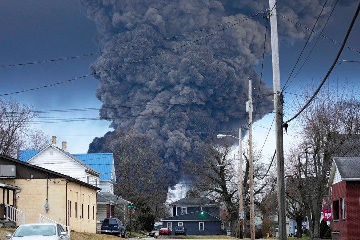 Sen. J.D. Vance: Ohio Train Derailment Exposes Biden Administration, Liberal Media