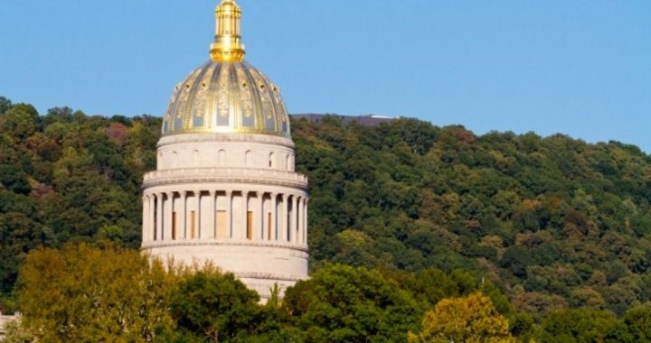 West Virginia Bill Disarms Federal Gun Control Regulations