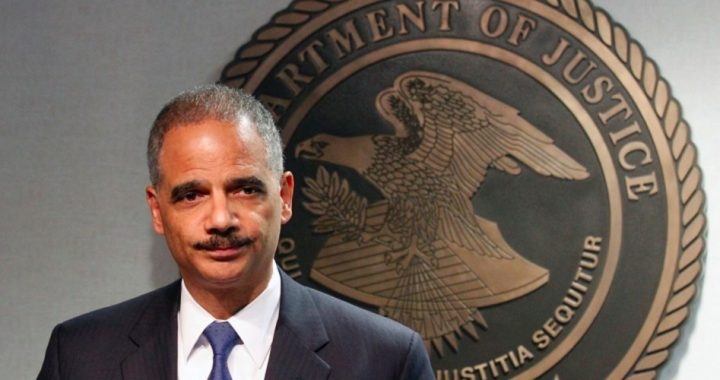 Ex-FBI Agent Calls Eric Holder “Coward” and “Hypocrite” in Stunning Letter