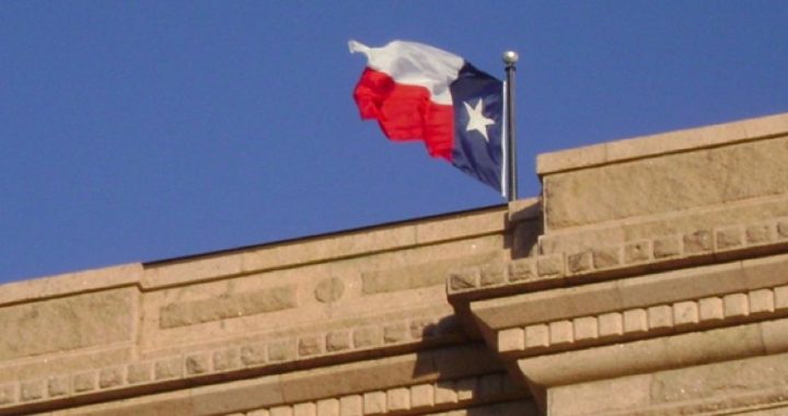 Texas Threatens Withdrawal From Refugee Resettlement Program