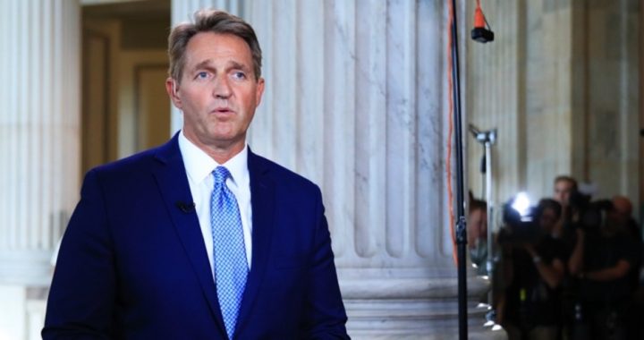 Arizona Senator Jeff Flake Calls it Quits, Blames Trump