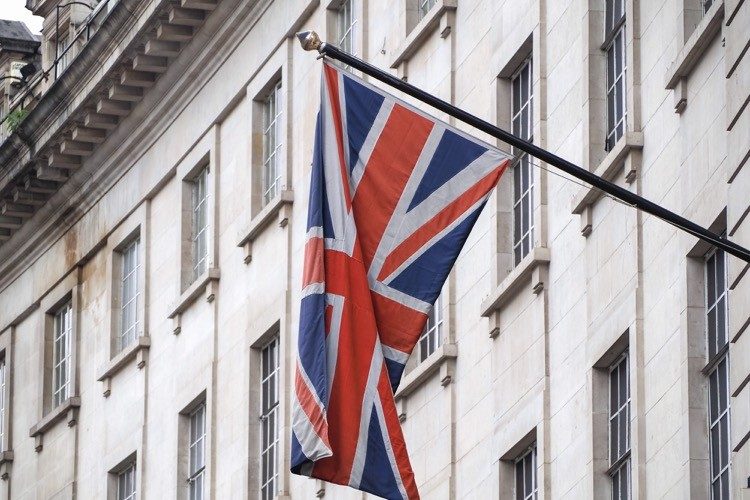 U.K. Wants to Restore British Empire — But Bumps into Reality