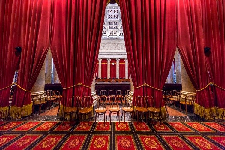 Democrats Propose Bill to Increase SCOTUS From Nine to 13