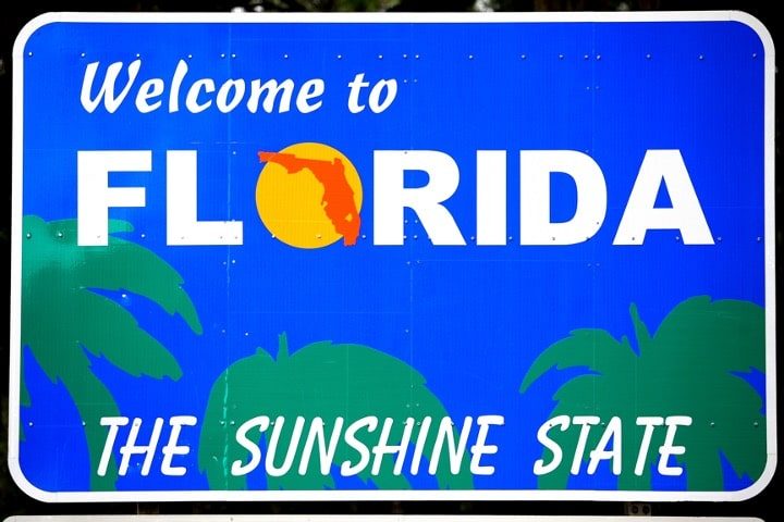 IRS Data Show Democrat-run States Losing People and Their Wealth to Republican-run States