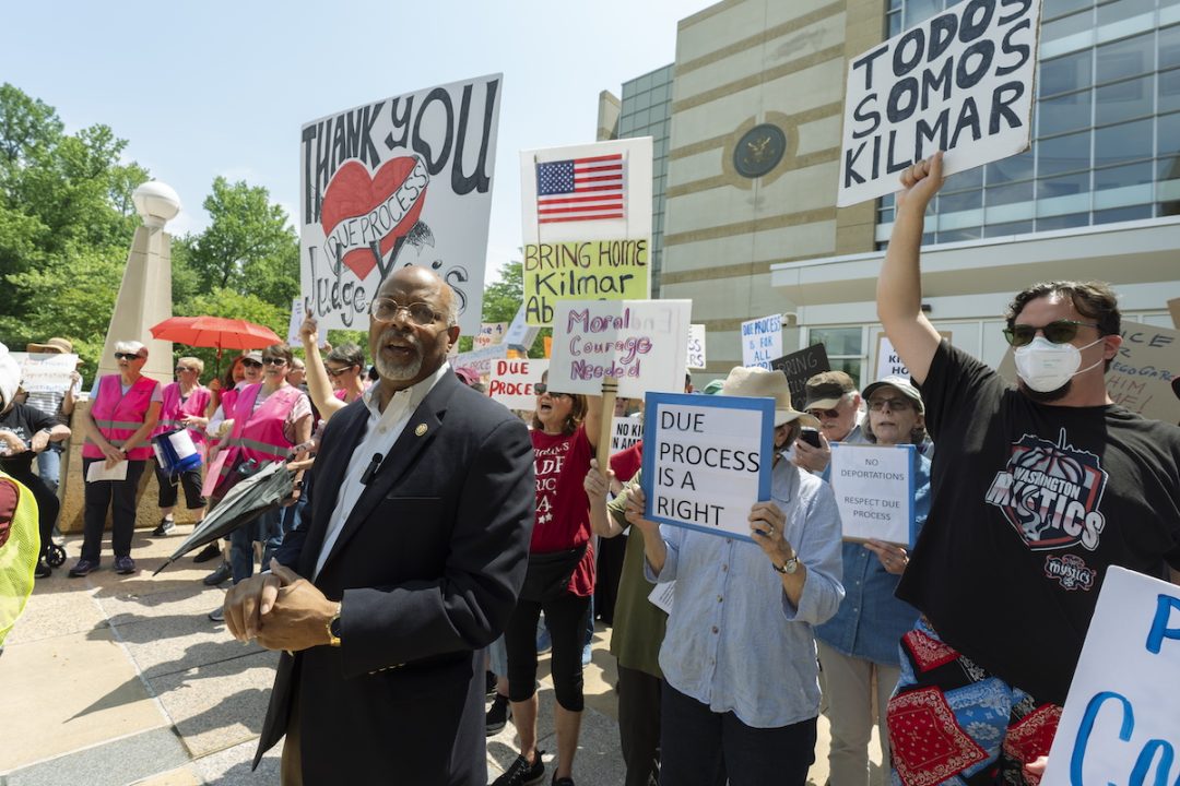 Congressman Glenn Ivey Says He Was Refused Visit With Garcia