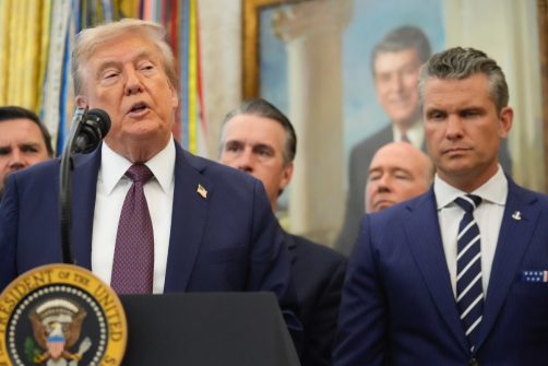 Trump: U.S. Destroys TdA Terror-gang Drug Boat; Hegseth: More Strikes Ahead
