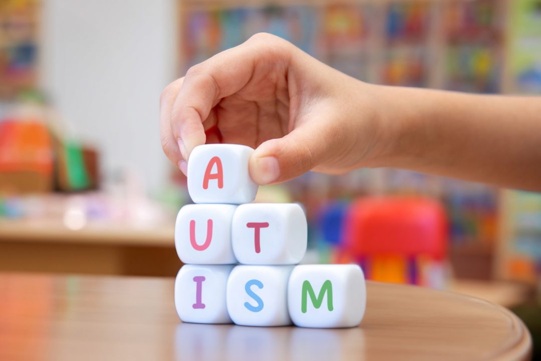 HHS Unveils “Bold” Autism Plan: Treatments, Warnings, Unanswered Questions