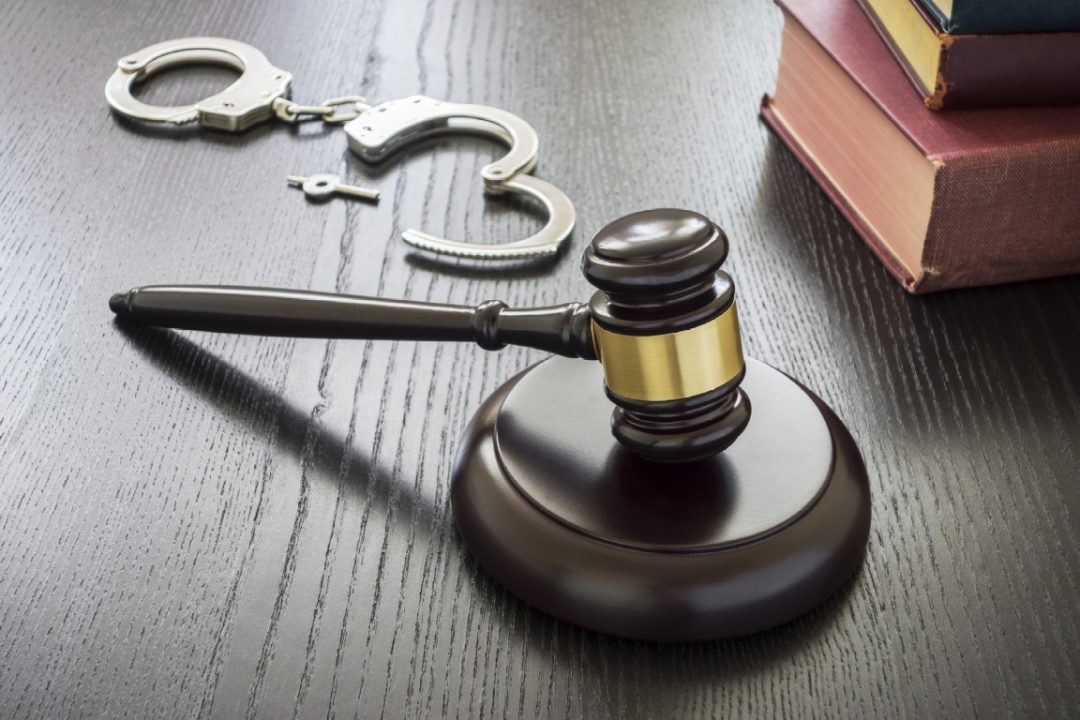 Fed Judge Releases Dangerous Criminal Arrested for Soliciting Bondi’s Assassination