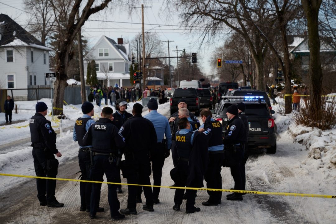 GOP, Dem Response to ICE Shooting Shows Insurmountable Differences on Immigration
